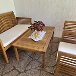 Medeni Apartma *