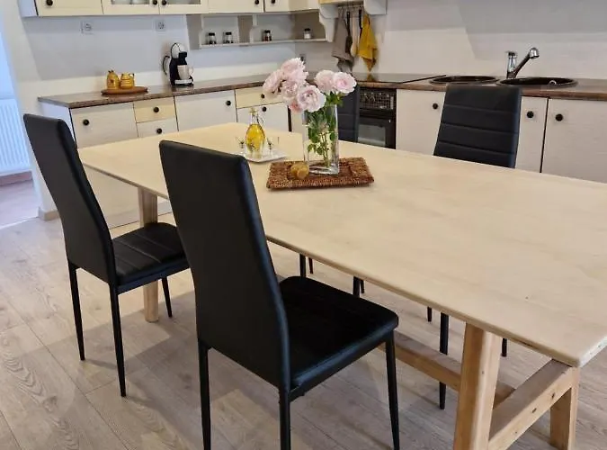 Medeni Apartma شقة بيفكا